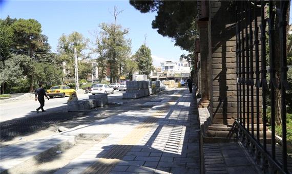 پیشرفت 55 درصدی پیاده روسازی خیابان شهید دعوتی