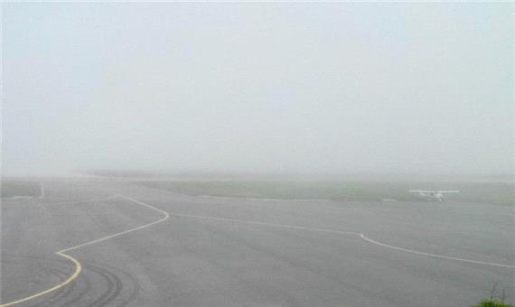 مه آلودگی و کاهش دید 6 پرواز ورودی و خروجی فرودگاه اهواز را زمین‌گیر کرد