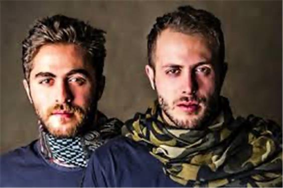 تصاویری از پیاده‌روی مسیح و آرش در کربلا
