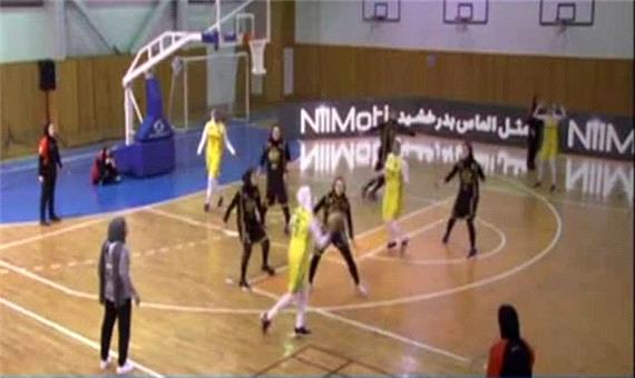 بانوان بسکتبالیست پالایش نفت از فینال جا ماندند/مهرام و بهمن فینالیست شدند