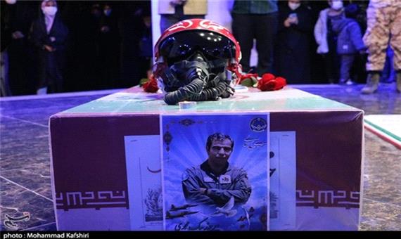 وداع پس از 33سال با خلبان شهید در دزفول به روایت تصویر