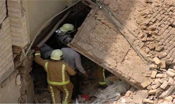 ریزش آوار در ماهشهر 2 کشته برجای گذاشت