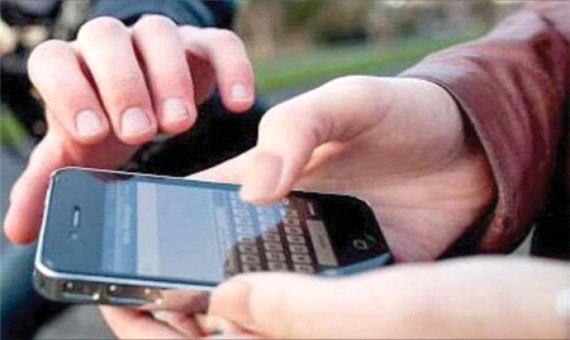 دستگیری دو سارق و کشف 37 دستگاه تلفن همراه سرقتی در آبادان