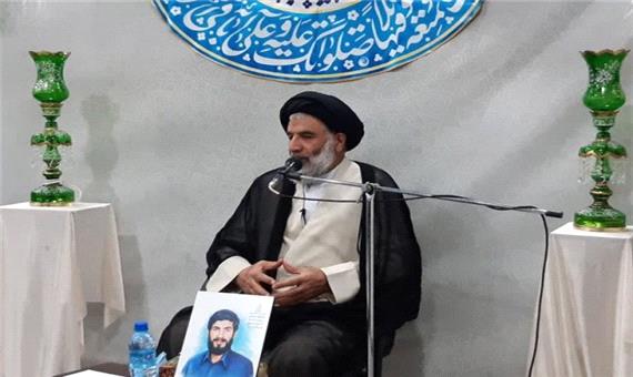 نماینده ولی فقیه در خوزستان: فرزندان شهدا باید در مسیر پدرانشان گام بردارند