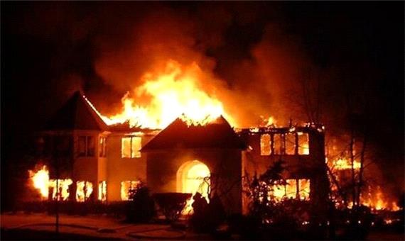 حادثه آتش‌سوزی یک منزل در آبادان 5 نفر را راهی بیمارستان کرد