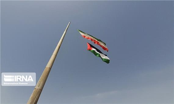 اهتزاز پرچم فلسطین همزمان با روز جهانی قدس در اهواز