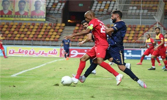 تیم فوتبال فولاد خوزستان برابر گل گهر به برتری رسید