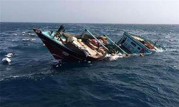 نجات جان ملوانان شناور باری در آب‌های خلیج فارس