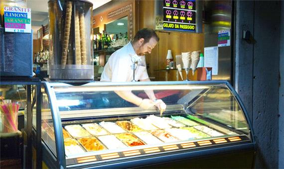 کام تلخ بستنی‌فروشان اهوازی در تابستان کرونایی