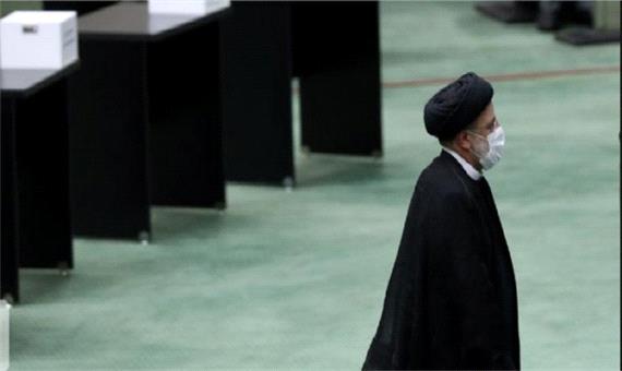 تمجید کیهان از رئیسی و حمله به رسانه‌های اصلاح‌طلب