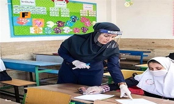 بازار داغ مهاجرت در جامعه فرهنگیان خوزستان/ بیش از 5 هزار معلم استان را ترک کرده اند