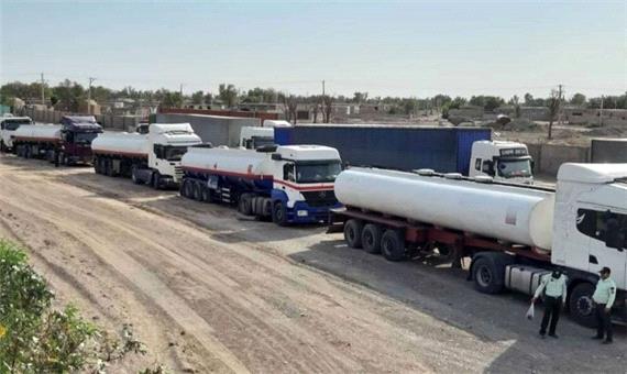 پنجمین کاروان حامل سوخت ایران از مرز سوریه به سمت لبنان عبور کرد
