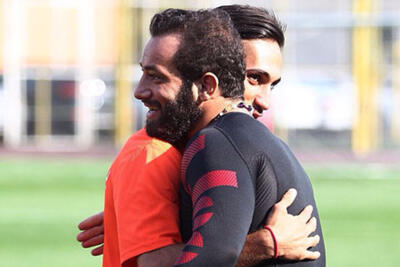 پیام صادقیان: محسن بنگر امیر تتلو را سر تمرین پرسپولیس دعوت کرد