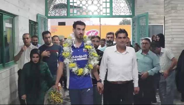 استقبال پرشور بابلی‌ها از پدیده والیبال مازندران
