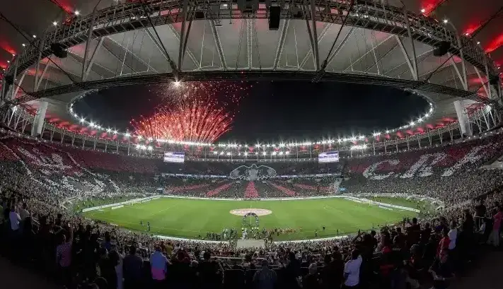 مهمترین ورزشگاه تاریخ به فروش می‌رسد