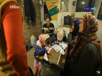 نقی دیپلم نداره!