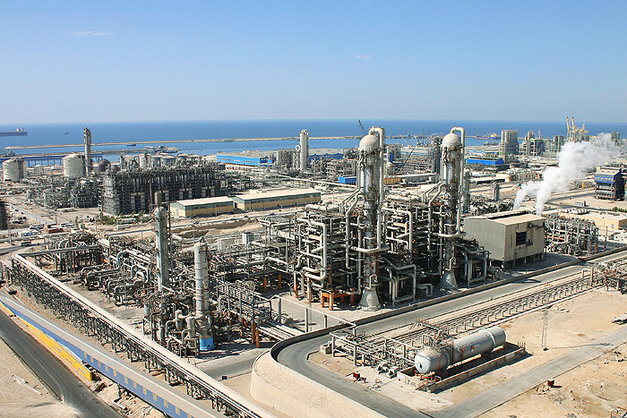 پتروشیمی‌های عسلویه از زلزله آسیبی ندیدند