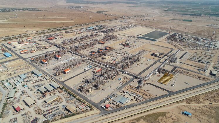 تزریق ۴۳ میلیون مترمکعب گاز پالایشگاه بیدبلند به شبکه