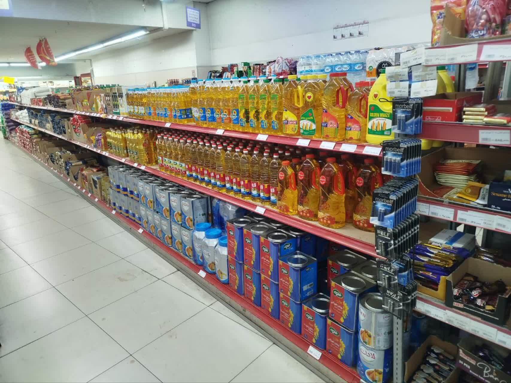 توزیع ۲۵۶ تن کالای اساسی در بازار دشت آزادگان