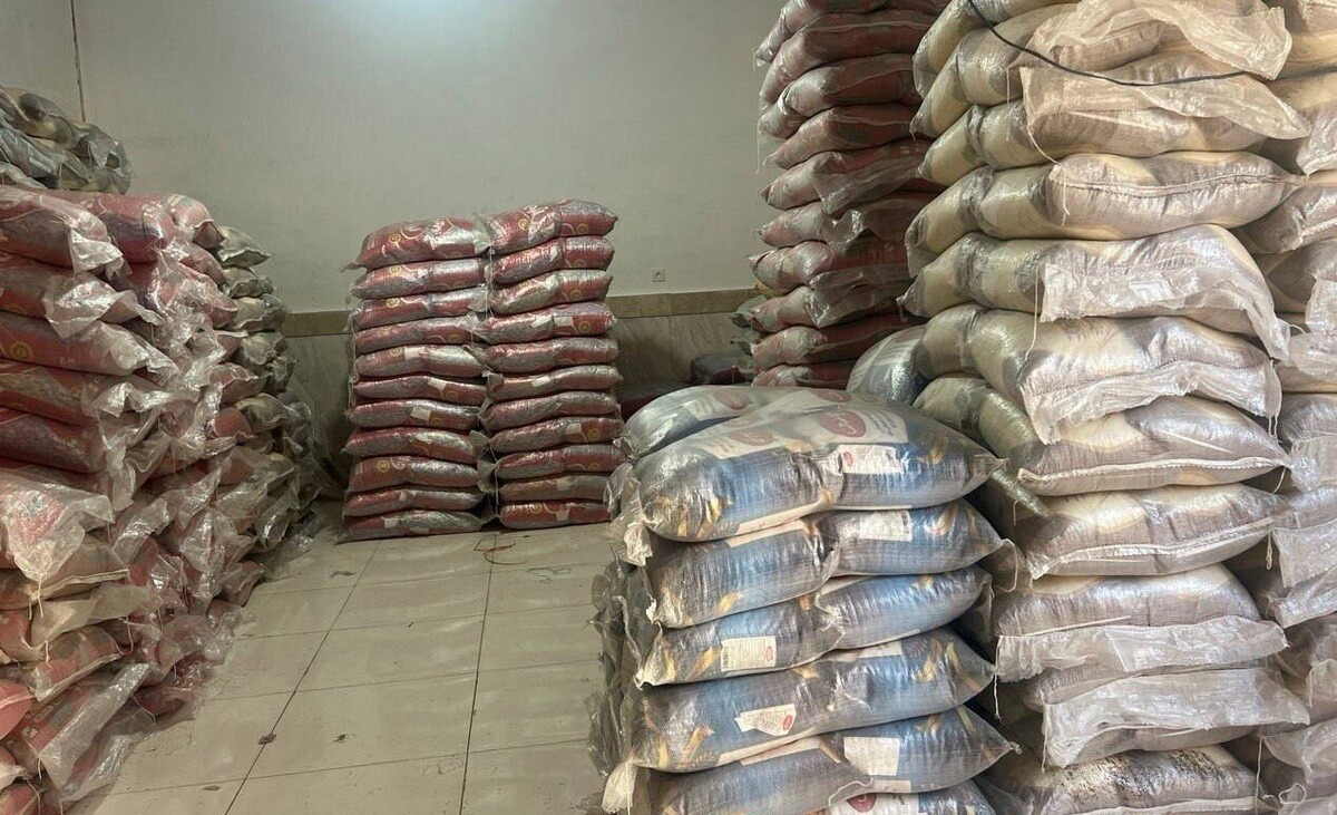 کشف بیش از ۲ تن برنج قاچاق در امیدیه