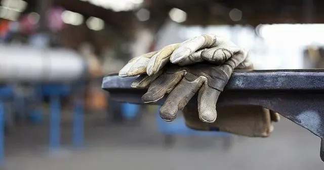 خط فقر جلوتر از دستمزد/۷۰ درصد هم کافی نبود