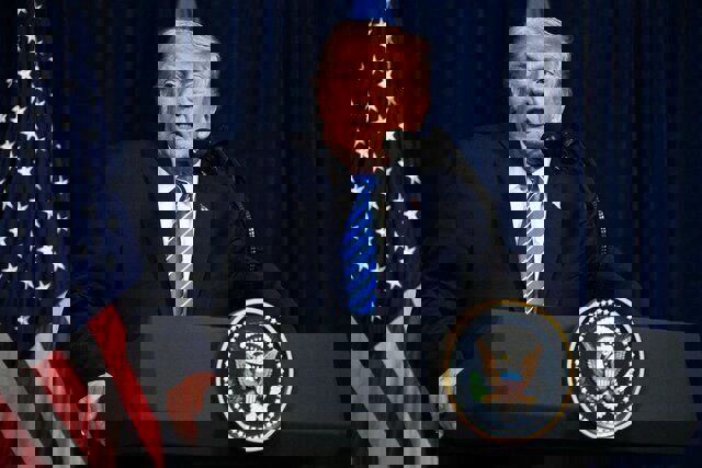 مقام آمریکایی: همه تصمیمات درباره ایران را خود ترامپ می‌گیرد