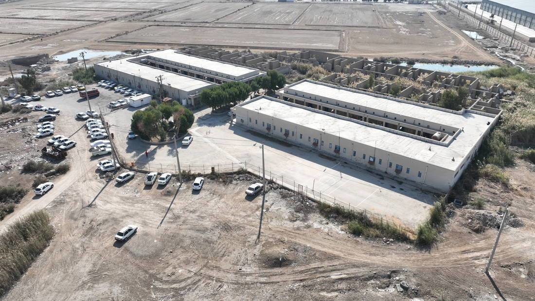 اجرای طرح ساخت ساختمان کارگران فصلی در بندر امام خمینی