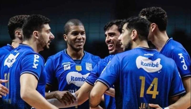 بحران مالی و فرار ستاره‌ها از مهد والیبال جهان