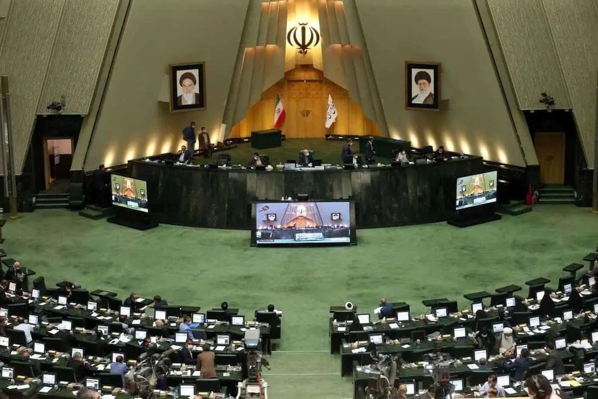 هیأت‌ رئیسه مجلس با برگزاری رسمی جلسات صحن موافقت کرد
