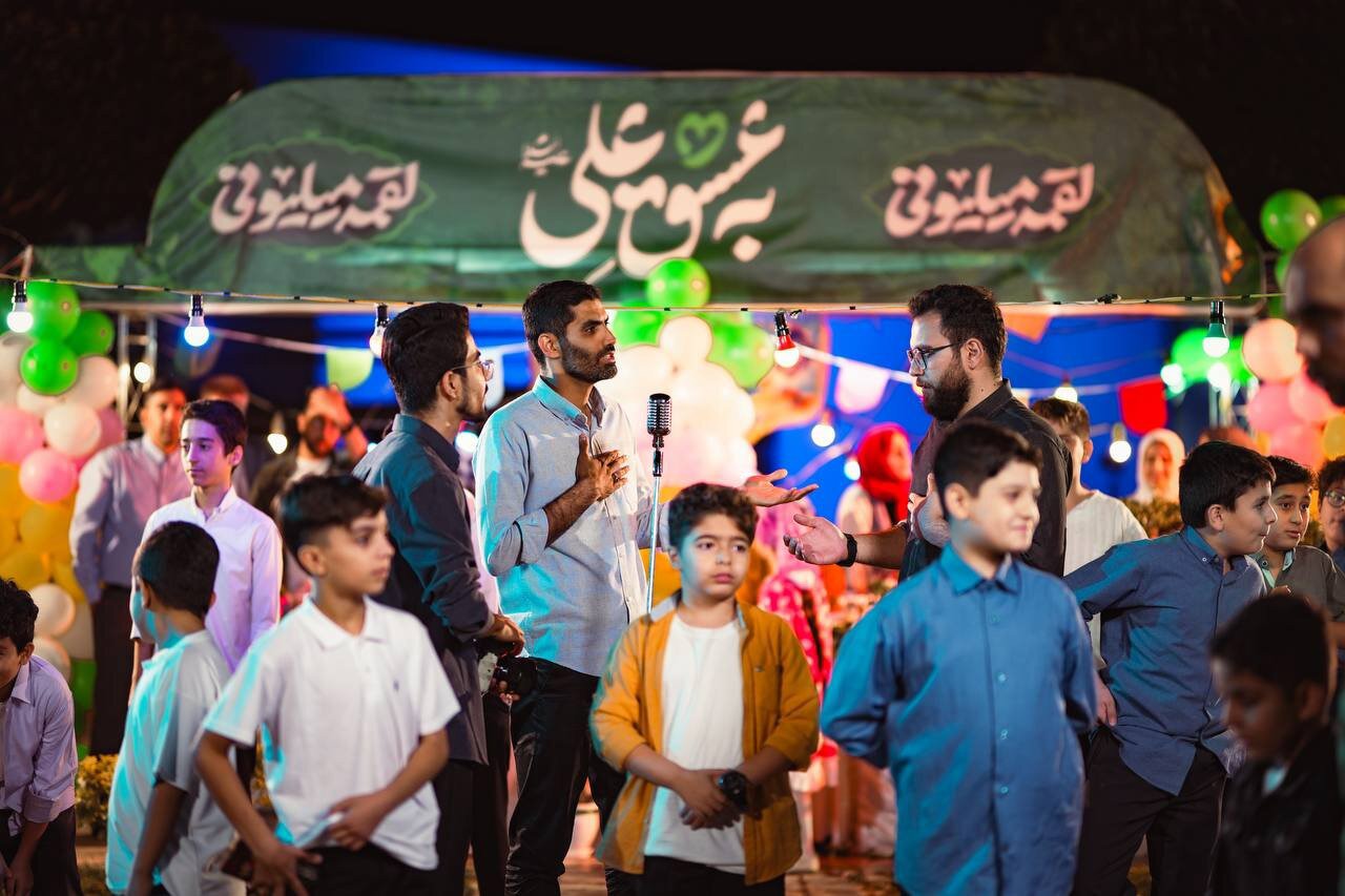 بوعذار: مردم خوزستان در جشن غدیر سنگ تمام می‌گذارند
