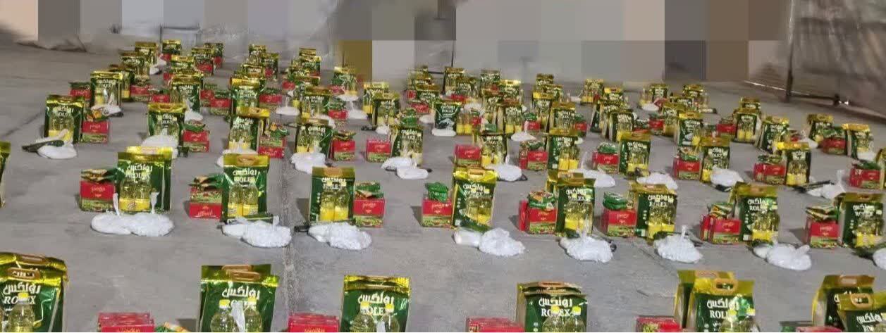 اهدای بسته‌های معیشتی به افراد کم برخوردار باغملک در قالب احسان غدیر