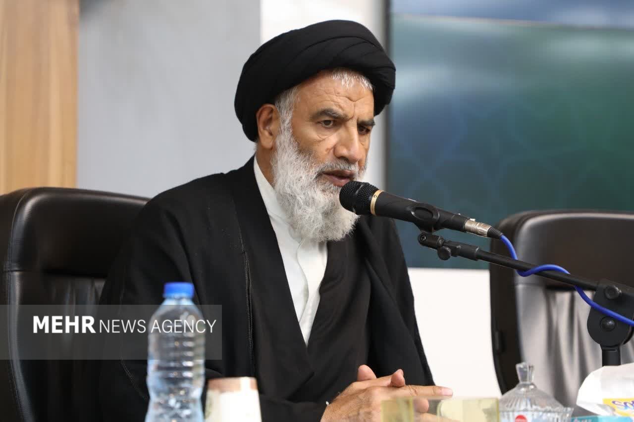 دشمنان در برابر ایستادگی ملت ایران شکست خوردند