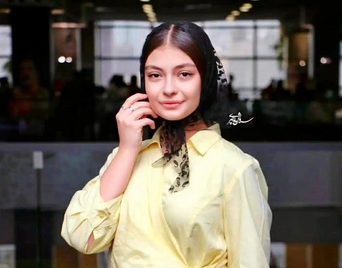 چند قاب از بازی ستایش دهقانی در سریال «کوری»