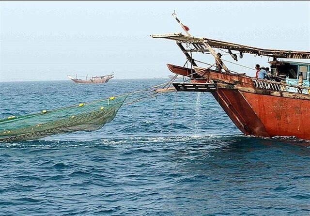 توقیف ۳۹ شناور صیادی متخلف در صیدگاه‌های خوزستان