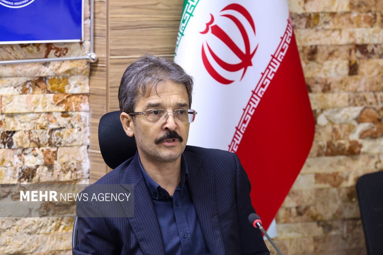 تسهیلات سفر ریاست‌جمهوری برای حمایت از تولید در خوزستان پرداخت می‌شود