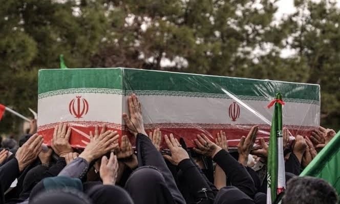 پنجشنبه ۱۸ تیرماه ۱۴۰۵؛ تشییع و خاکسپاری پاسدار شهید محمدرضا خزیمی در بندر امام خمینی