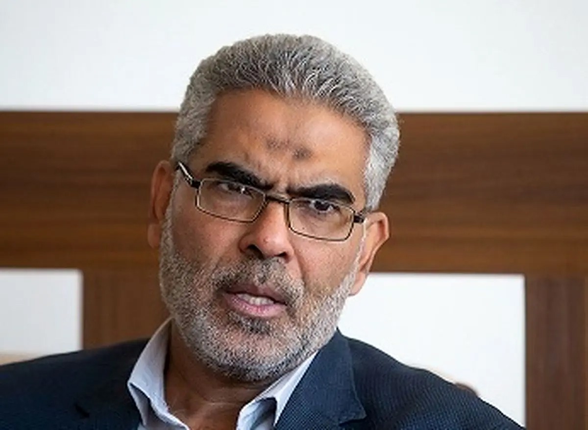 ادعای عجیب نماینده مجلس: تا دو ماه آینده موج جدیدی از تورم در راه است/ دشمن به راحتی بازار ارز را مدیریت می‌کند!