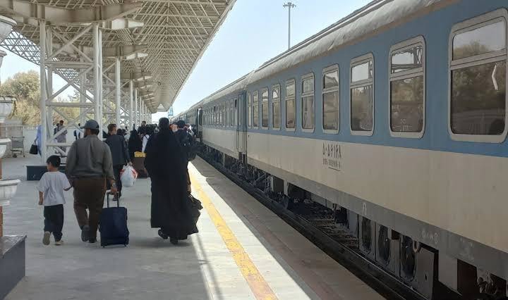 جابه‌جایی بیش از ۱۲۵ هزار زائر اربعین حسینی بوسیله ۲۱۰ رام قطار