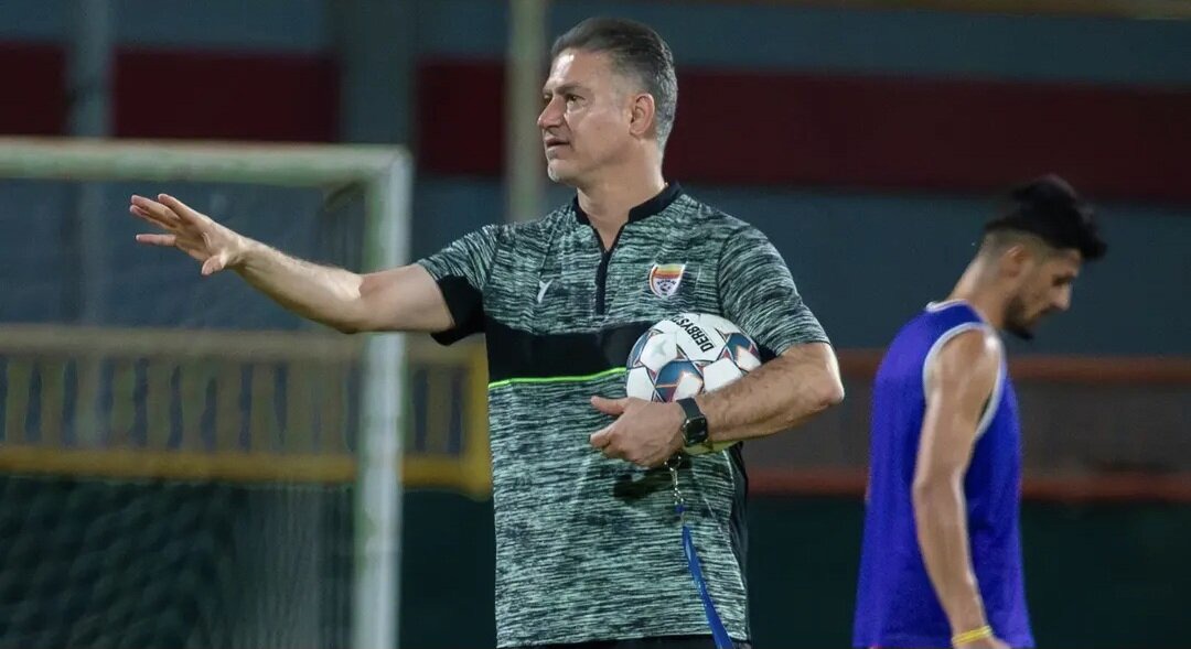 مطهری: بازیکنان فولاد روزبه‌روز هماهنگ‌تر می‌شوند