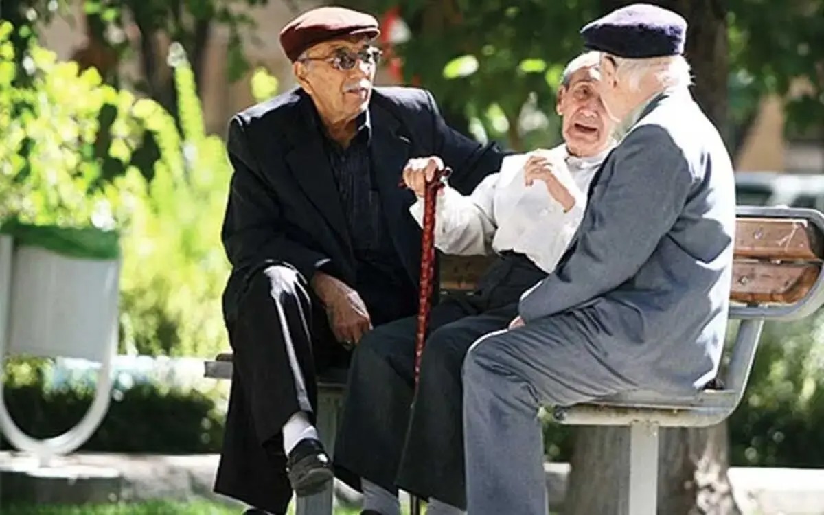 بازنشستگان ۸۲ هزار میلیارد تومان طلبکارند