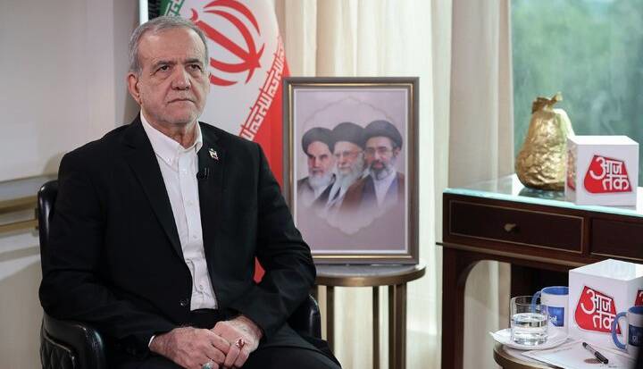 رئیس جمهور: تنگه هرمز باز خواهد شد به شرط آنکه آمریکا دست از محاصره و تجاوز بردارد