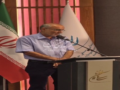 منوچهر محمدی: علیرضا داودنژاد بسیار تجربه‌گراست و این وجهه ارزشمندی است