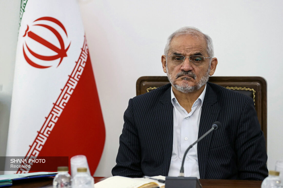 افزایش روزانه ۲۵۰ هزار بشکه‌ای تولید نفت ایران در دستور کار است