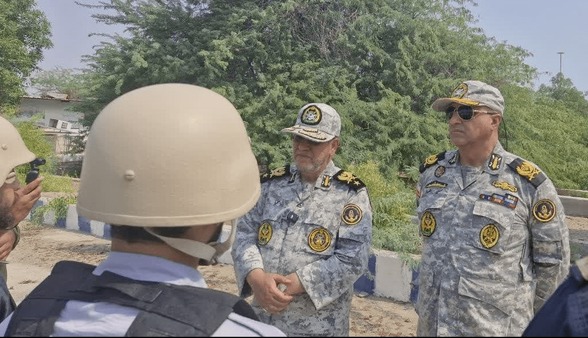 معاون نداجا: نیروهای مسلح با آمادگی و هوشیاری حضور دارند