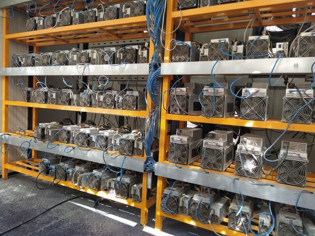 توقیف بیش از یک هزار دستگاه استخراج رمز ارز غیرمجاز در اهواز
