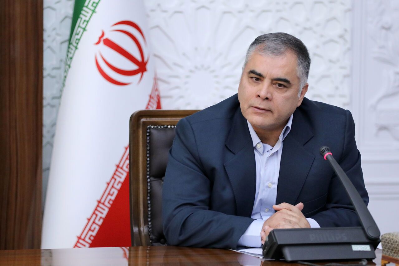 توضیحات معاون ارتباطات دفتر رئیس‌جمهور درباره استعفای پاک‌نژاد