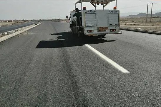 اجرای بیش از ۴ هزار کیلومتر خط‌کشی در راه‌های خوزستان