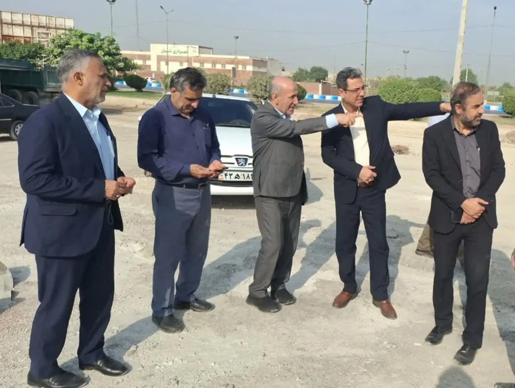 لزوم تسریع در راه‌اندازی ناحیه صنعتی و میدان تره‌بار شیبان