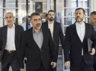 غریب‌آبادی به باکو رفت