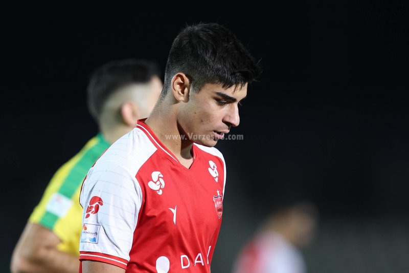 پرسپولیس به دنبال چهار جواهر ۳۲۰ میلیاردی!